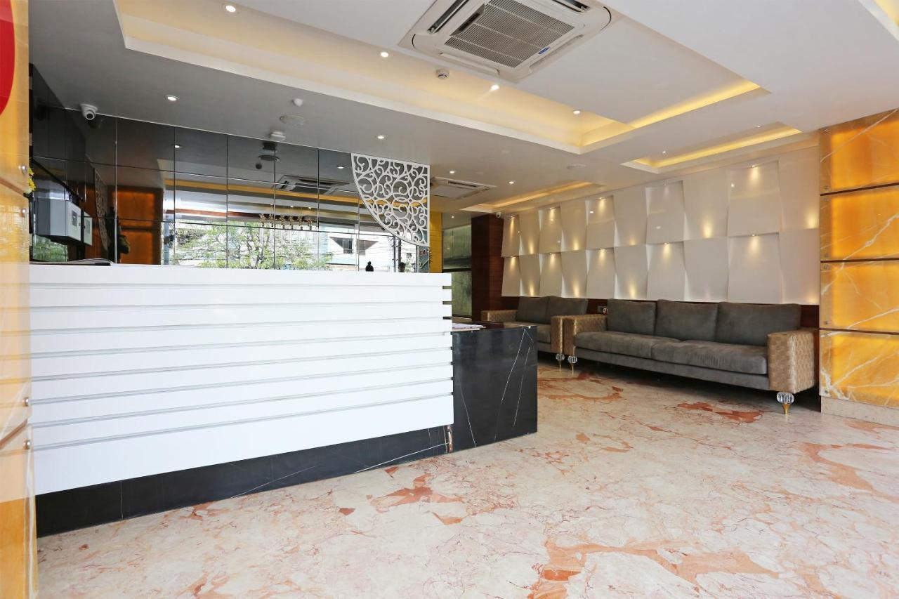 Capital O 10492 Hotel Onyx Garden グワーハーティー エクステリア 写真